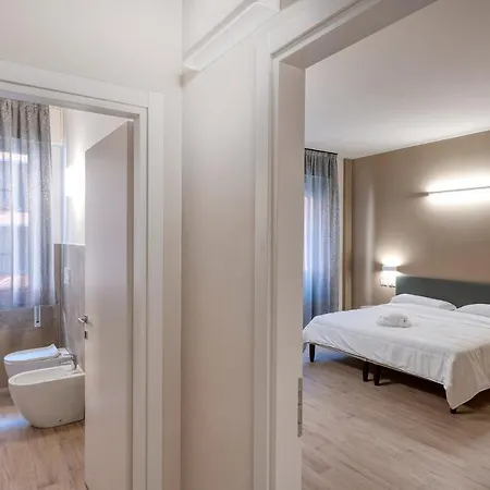 Astoria Comfort Rooms-3